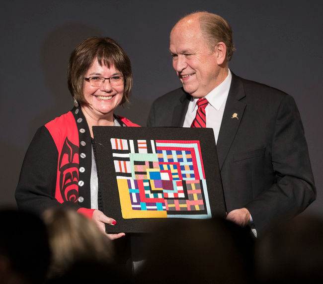 Susan receiving 2018 Governor's Arts and Humanities Award.